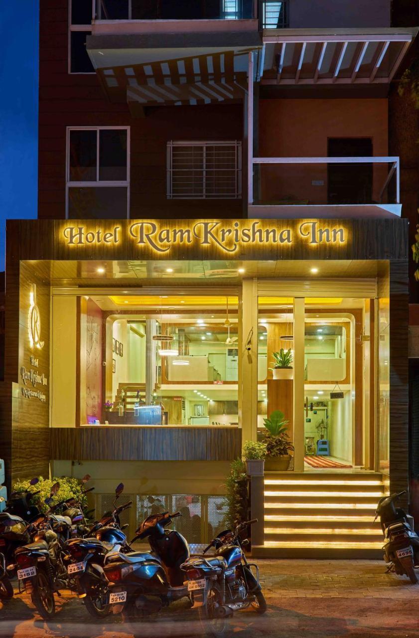 Hotel Ramkrishna Inn Kolhapur Dış mekan fotoğraf